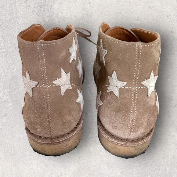 Saint Laurent Star Nevada Suede Boots - Picture 5 of 10